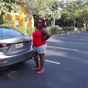 Meet your Posher, Celia